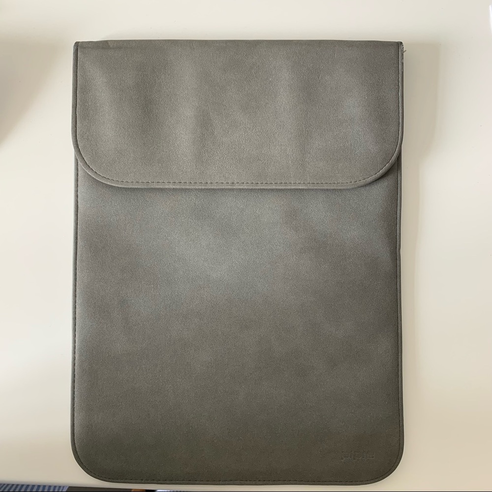Herschel Anchor Sleeve for 11’ Macbook Air/ iPad